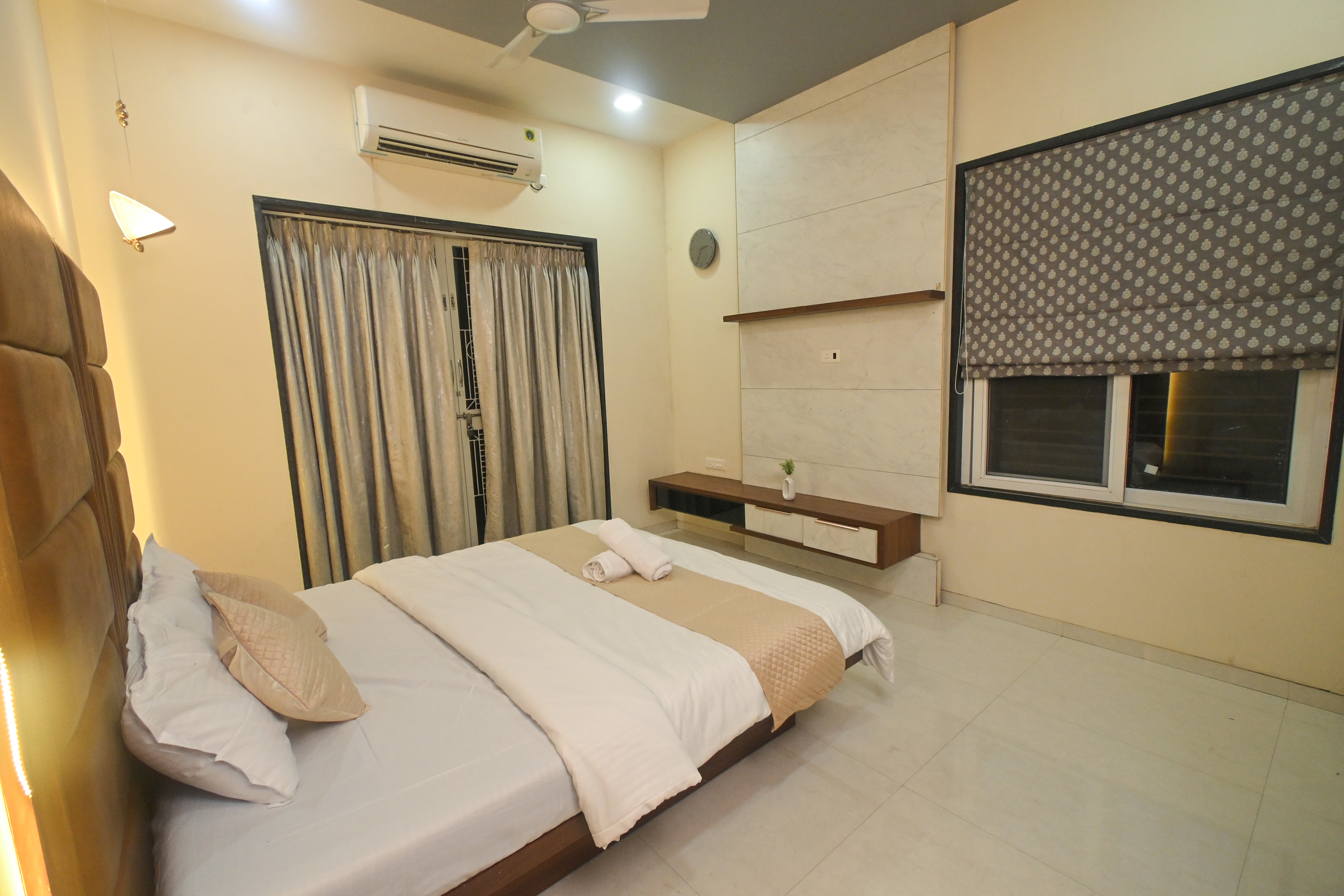 Evara Villa Bedroom